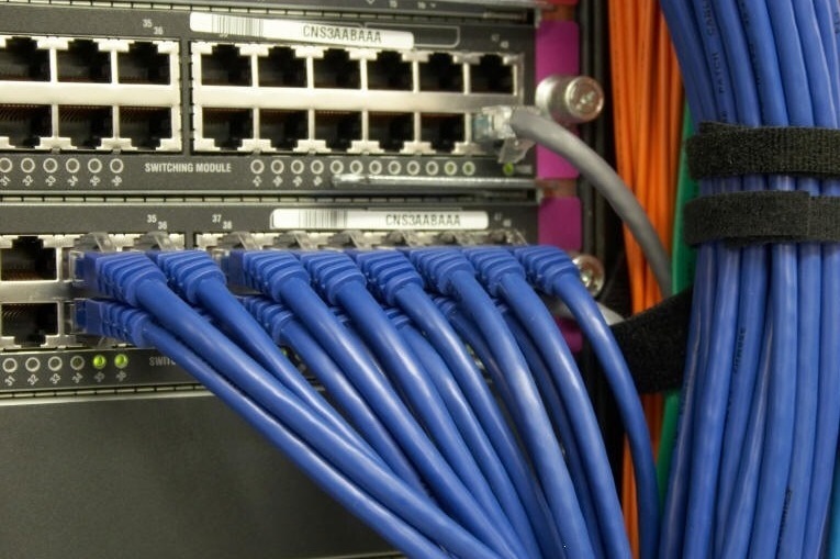 <span style="font-weight: bold;">Монтаж телекоммуникаций и интернета </span>