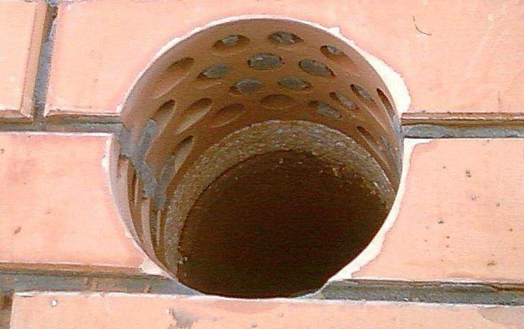 <span style="font-weight: bold;"> </span><span style="text-decoration: underline; font-weight: bold;">Идеальные отверстия</span> Только с алмазным бурением вы получите отверстия идеальной формы. 